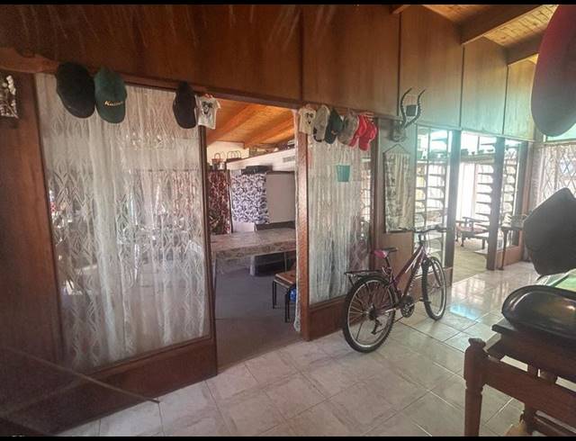 3 BEDROOM HOUSE FOR SALE IN MEYERVILLE